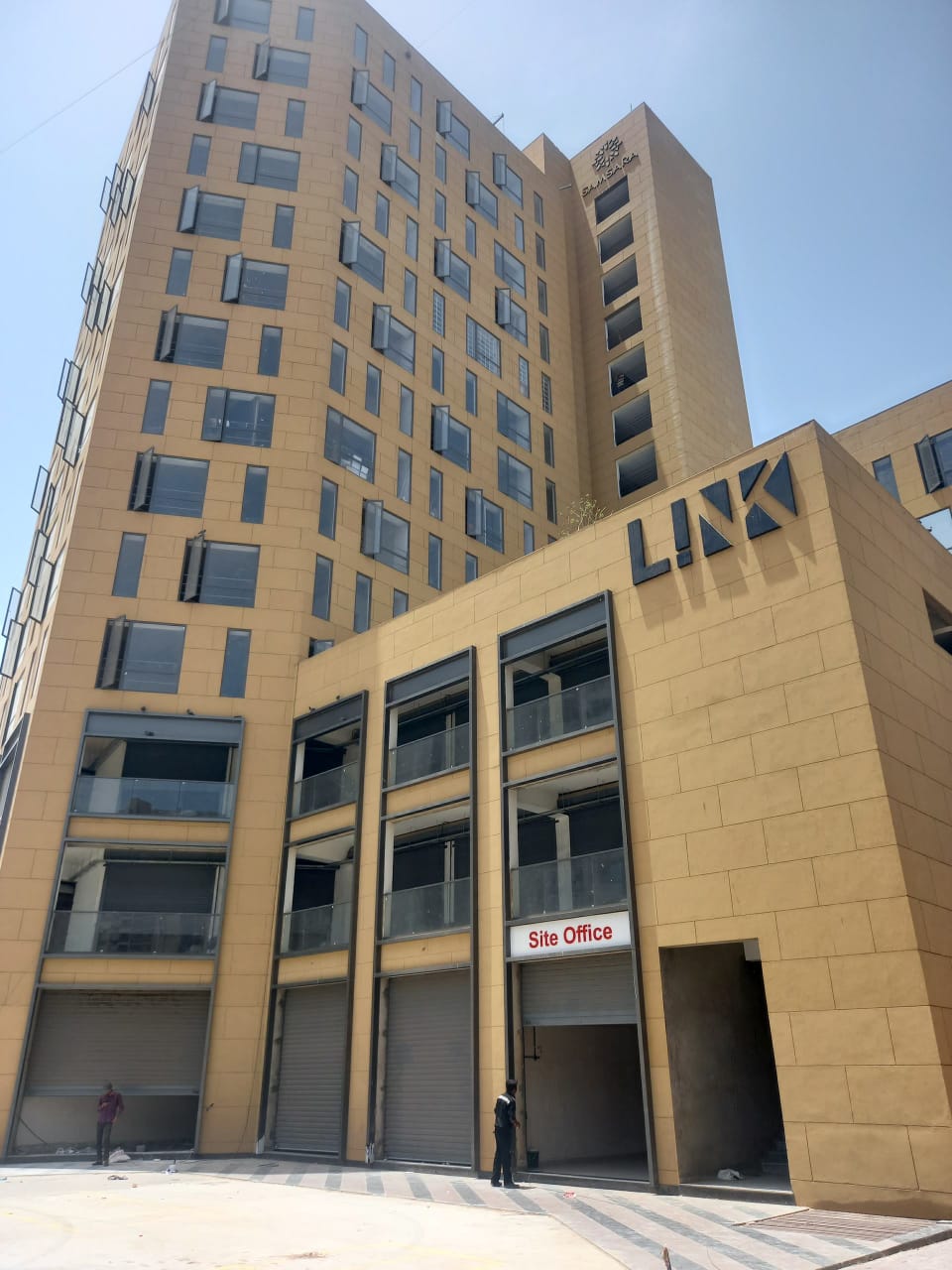 1579 Sq.FT Showroom Ground Floor for Rent in Gota Ahmedabad
