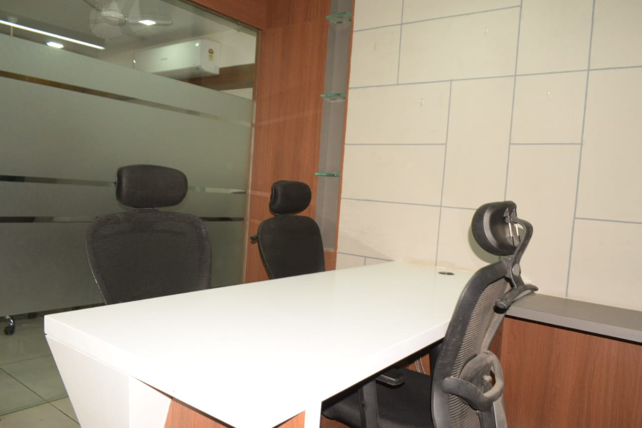 893 Sq.FT Commercial Office for Rent in Science City Road Ahmedabad - Media 8