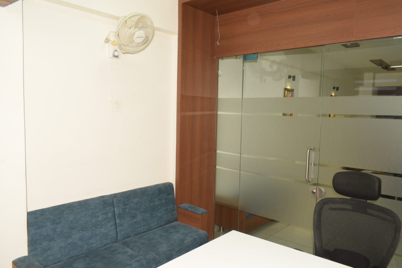 893 Sq.FT Commercial Office for Rent in Science City Road Ahmedabad - Media 6