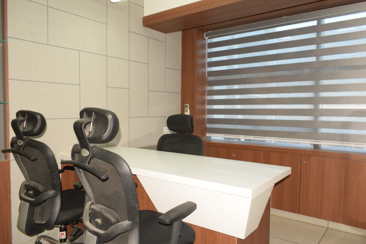 893 Sq.FT Commercial Office for Rent in Science City Road Ahmedabad - Media 7