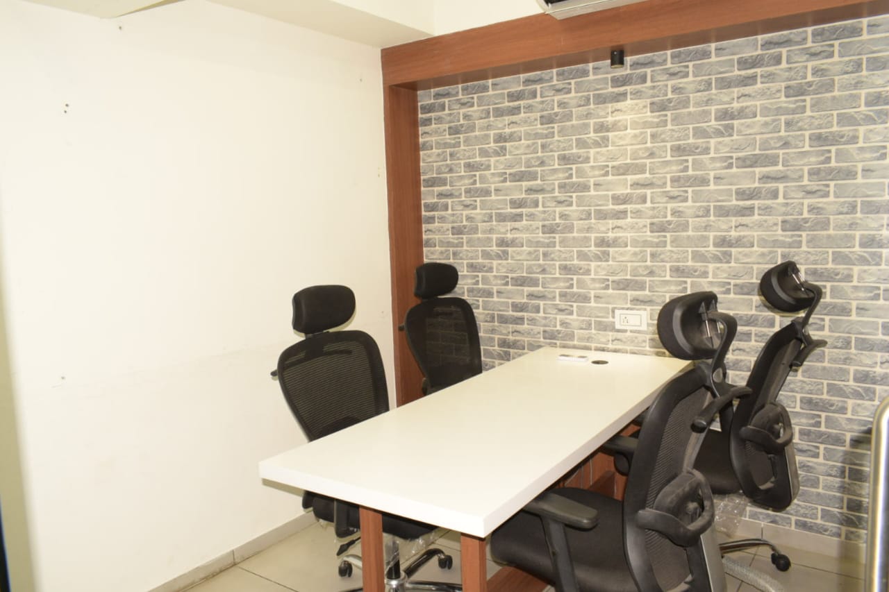 893 Sq.FT Commercial Office for Rent in Science City Road Ahmedabad - Media 3
