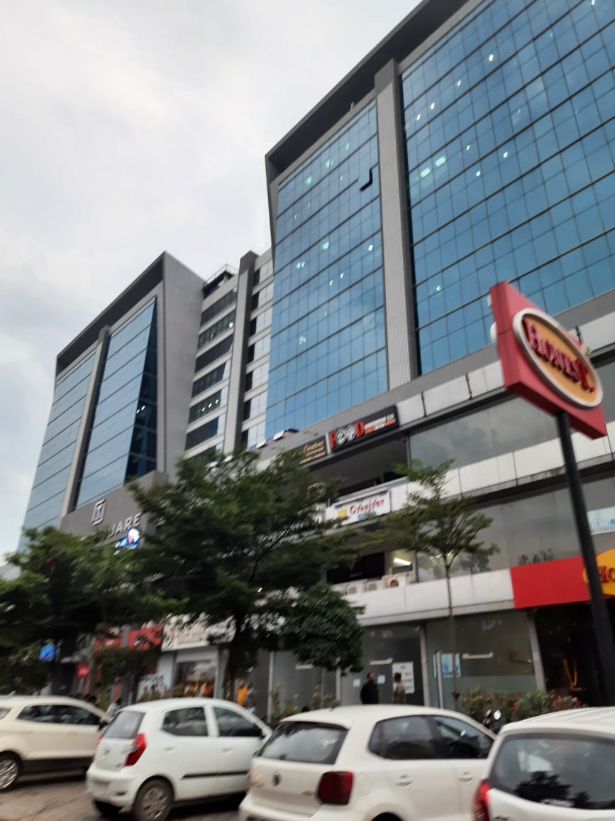 1306 Sq.FT Showroom Second Floor for Rent in Thaltej Ahmedabad - Media 7