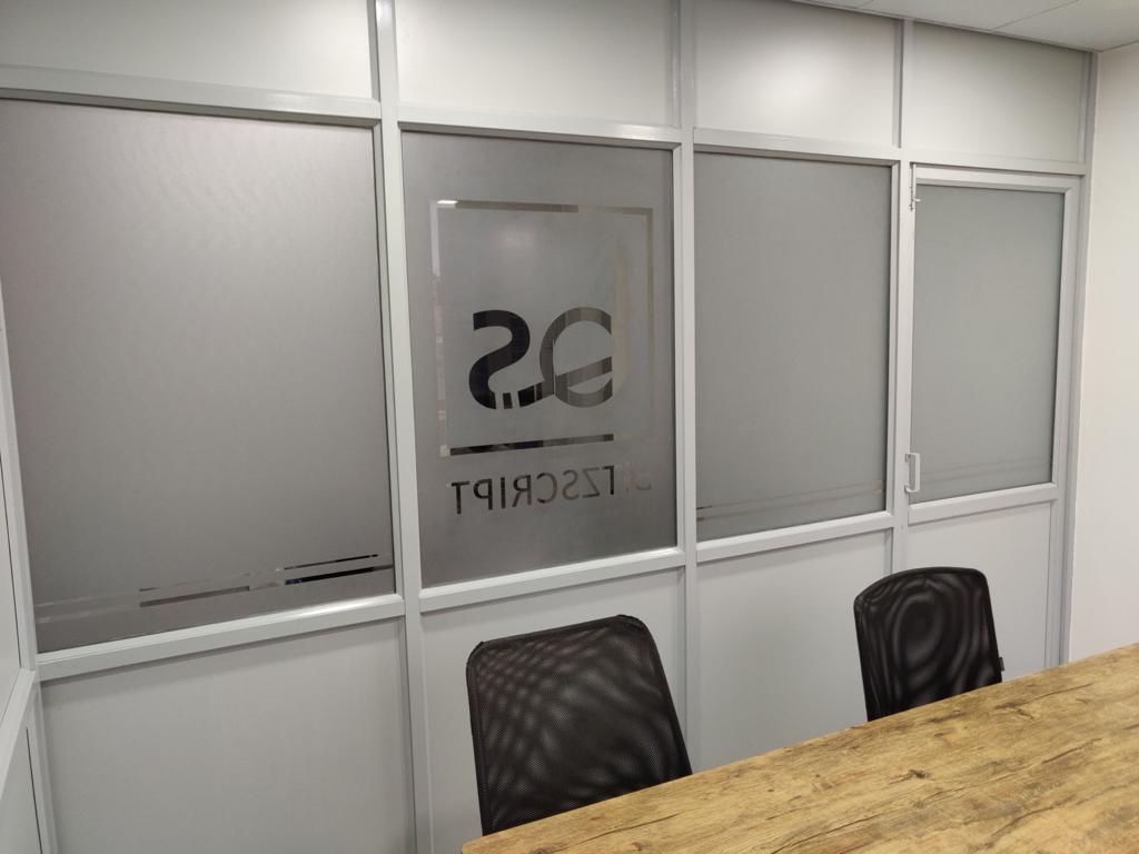 680 Sq.FT Commercial Office for Rent in Off Sindhubhavan Road Ahmedabad - Media 7