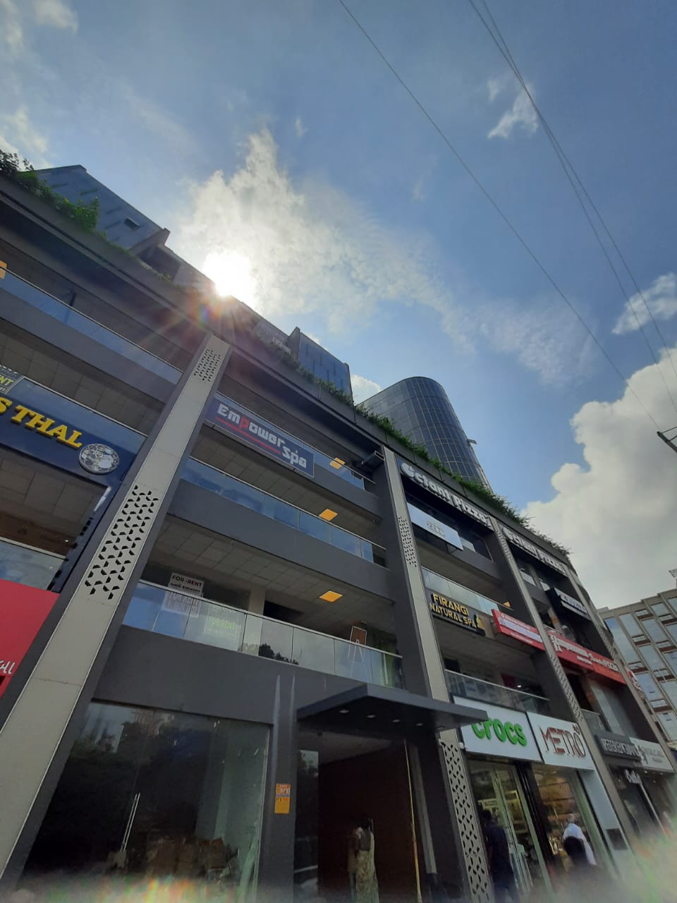1600 Sq.FT Showroom Second Floor for Rent in Ambli-bopal Road Ahmedabad - Media 2