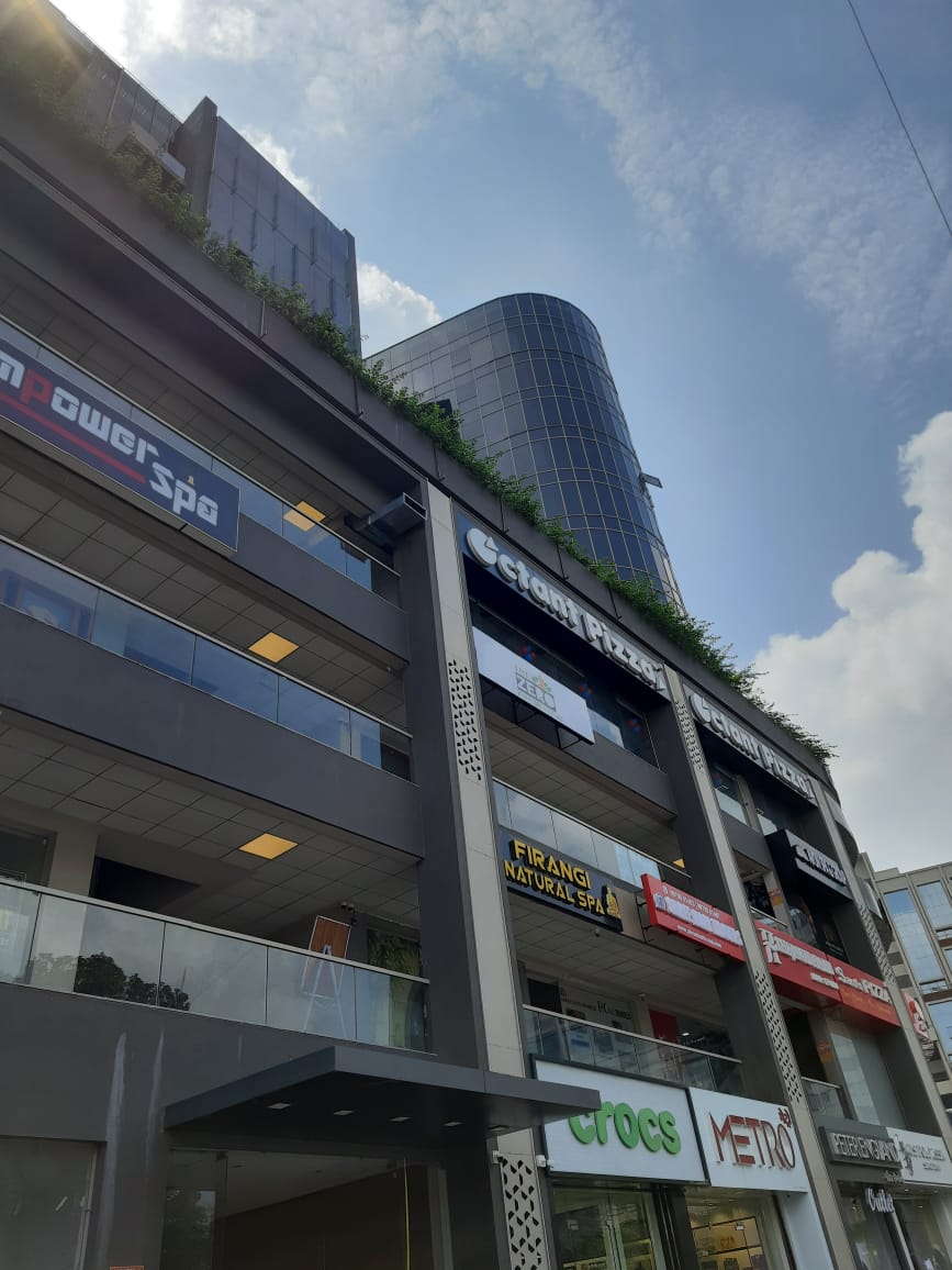1600 Sq.FT Showroom Second Floor for Rent in Ambli-bopal Road Ahmedabad - Media 7