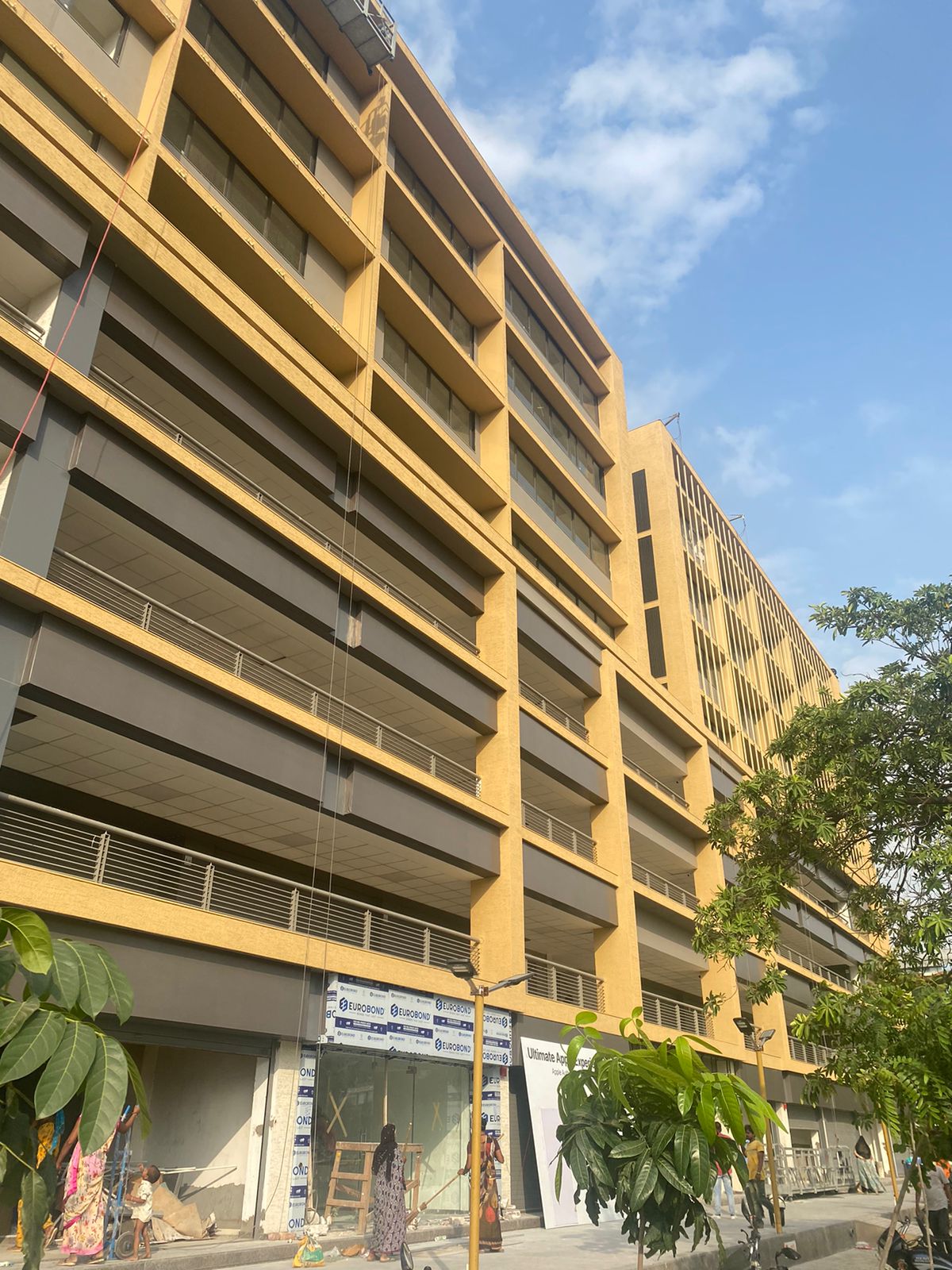 9000 Sq.FT Showroom Ground Floor for Rent in Science City Road Ahmedabad