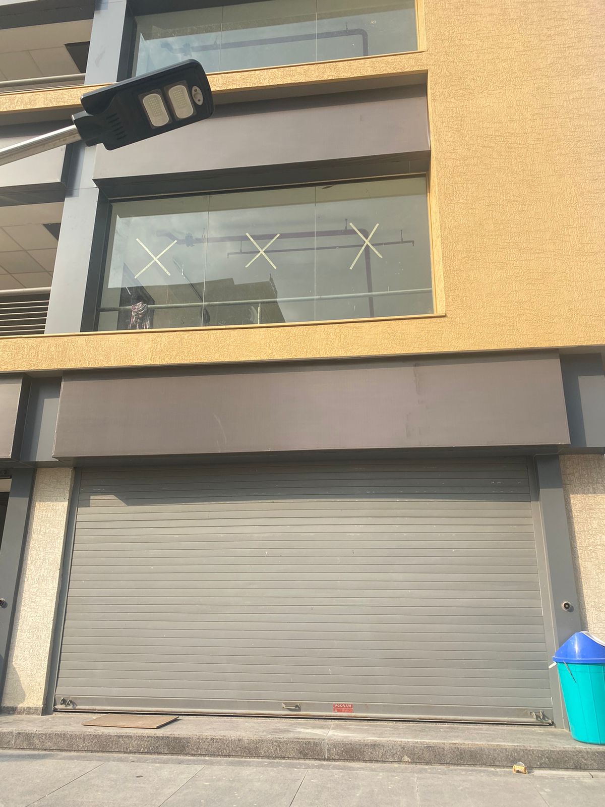 9000 Sq.FT Showroom Ground Floor for Rent in Science City Road Ahmedabad - Media 8