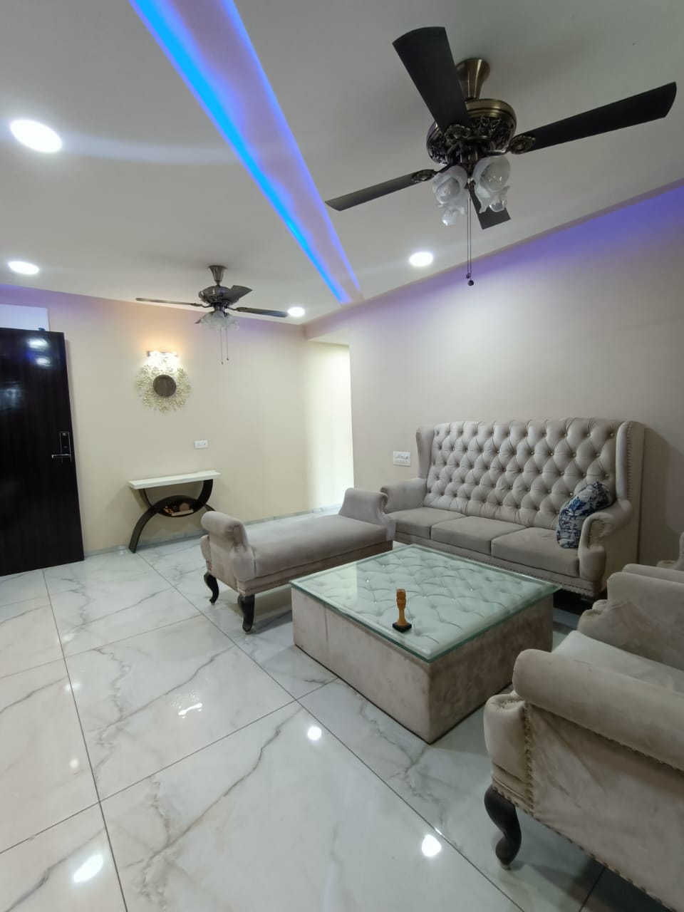 3 BHK 2891 Sq.FT Residential Flat for Rent in Thaltej Ahmedabad - Media 3