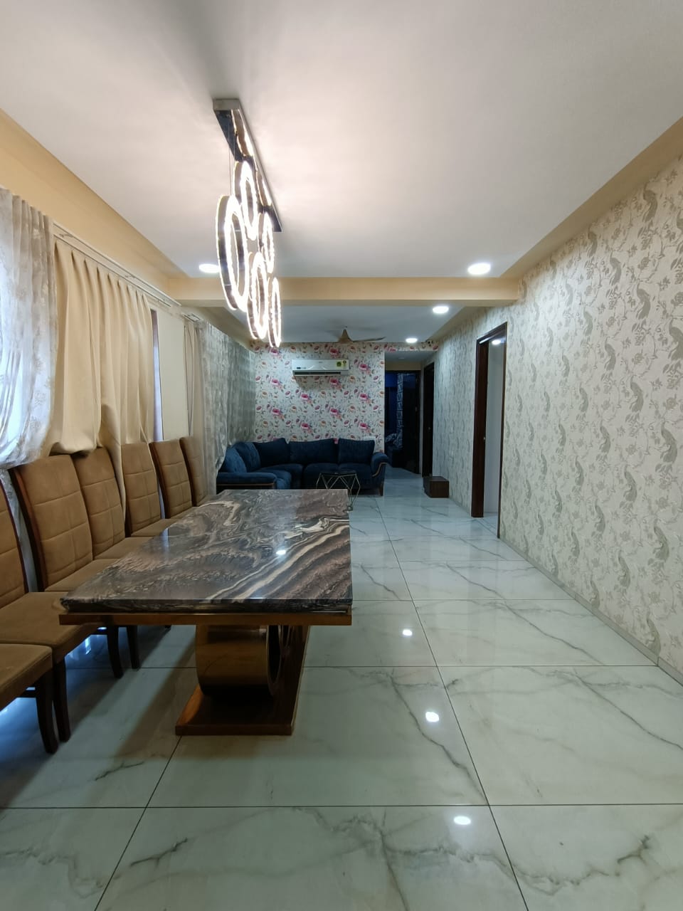 3 BHK 2891 Sq.FT Residential Flat for Rent in Thaltej Ahmedabad - Media 9
