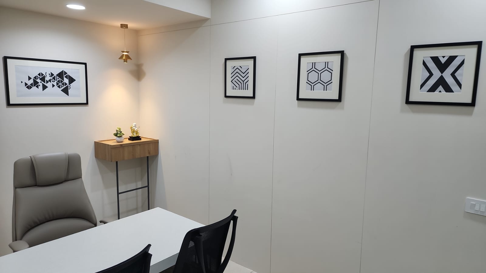 920 Sq.FT Commercial Office for Rent in Science City Road Ahmedabad - Media 9