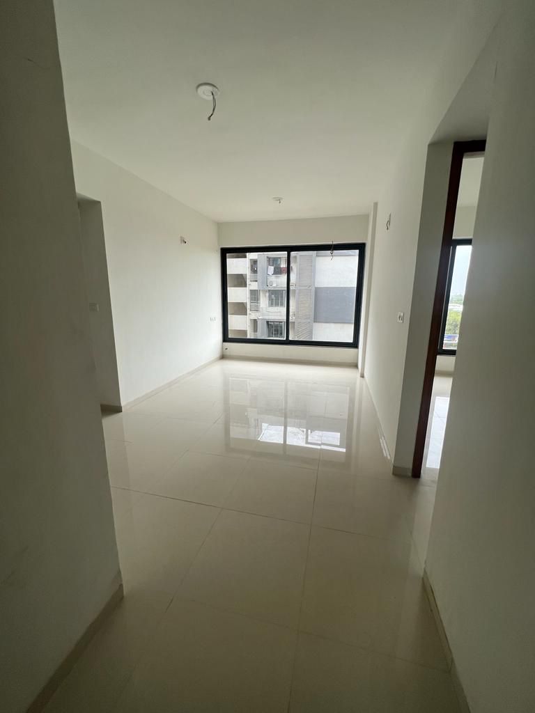 3 BHK 1872 Sq.FT Residential Flat for Rent in Science City Road Ahmedabad - Media 12