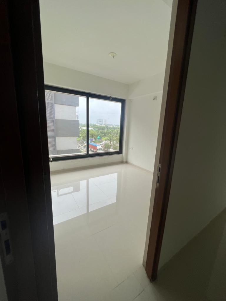 3 BHK 1872 Sq.FT Residential Flat for Rent in Science City Road Ahmedabad - Media 3