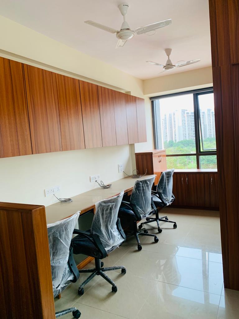 532 Sq.FT Commercial Office for Rent in Makarba Ahmedabad - Media 6