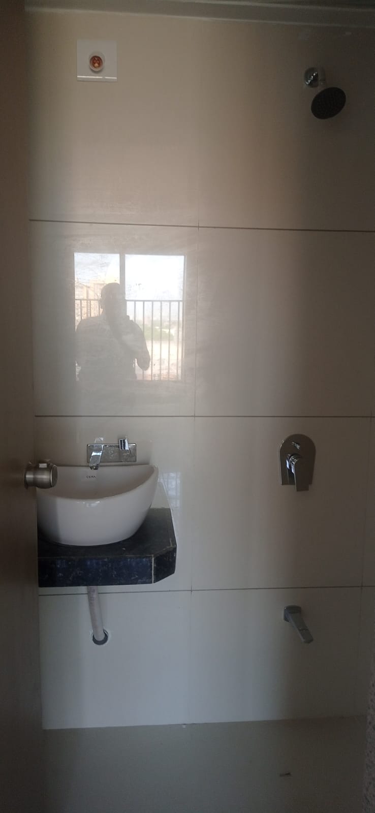 1 BHK 1145 Sq.FT Residential Flat for Rent in Shela Ahmedabad - Media 8