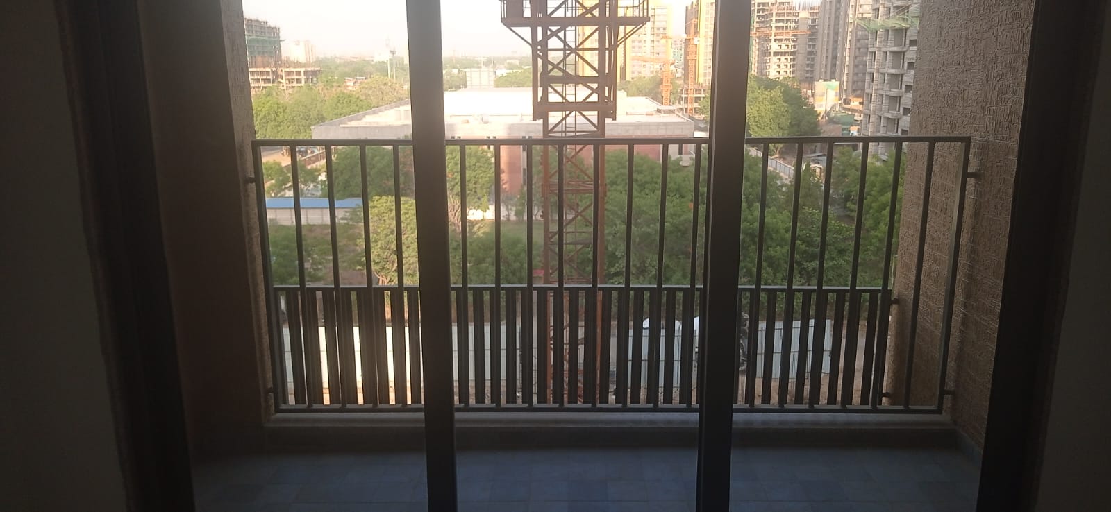 1 BHK 1145 Sq.FT Residential Flat for Rent in Shela Ahmedabad
