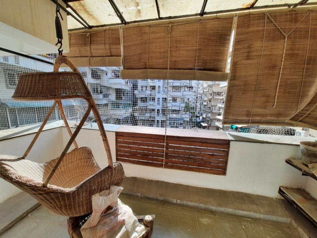 4 BHK 3500 Sq.FT Residential Flat for Rent in Bodakdev Ahmedabad - Media 5