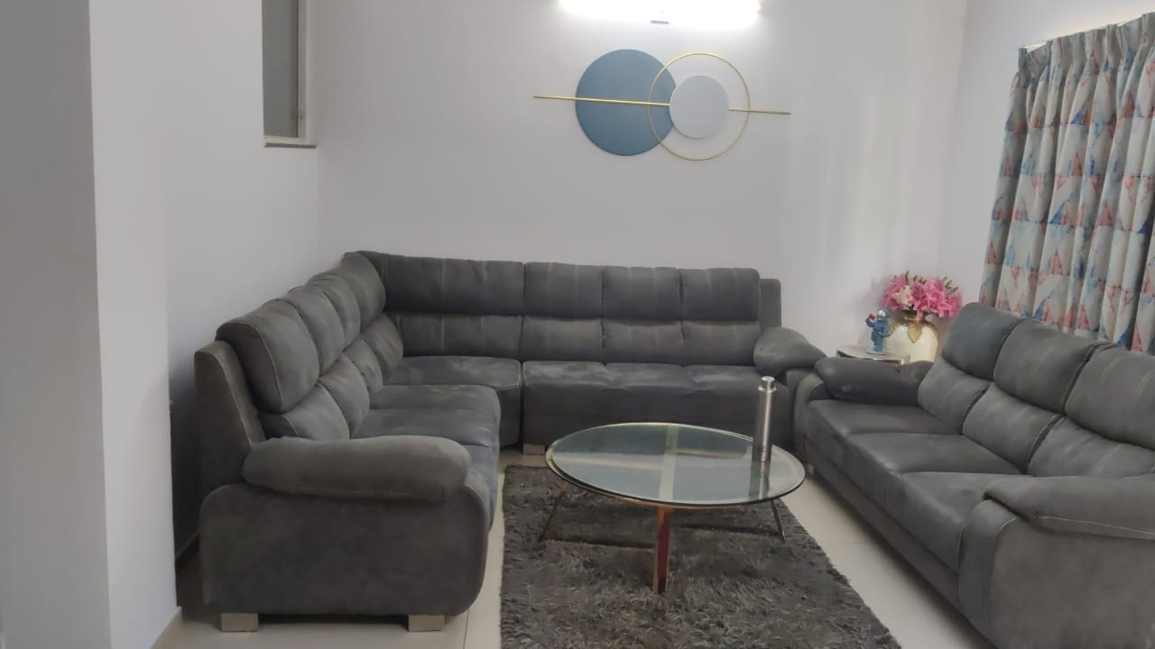 4 BHK 364 Sq.YRD Residential Bunglow for Rent in Shela Ahmedabad - Media 10