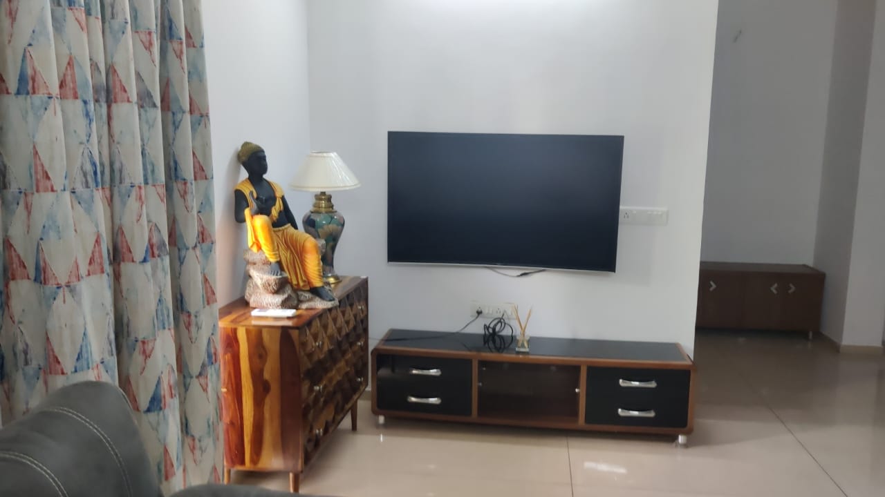 4 BHK 364 Sq.YRD Residential Bunglow for Rent in Shela Ahmedabad