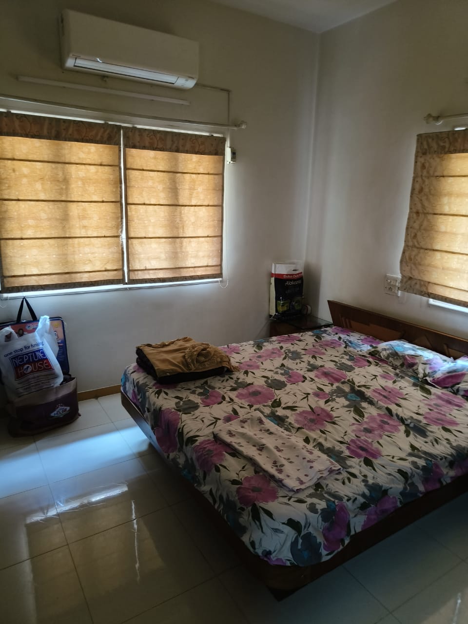 3 BHK 2250 Sq.FT Residential Bunglow for Rent in Prahladnagar Ahmedabad - Media 10