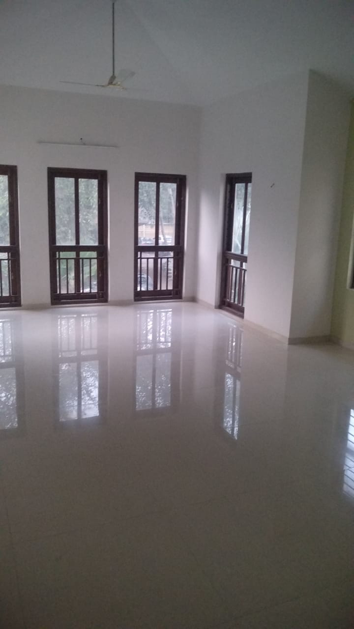 5 BHK 5166 Sq.FT Residential Bunglow for Rent in Thaltej Ahmedabad