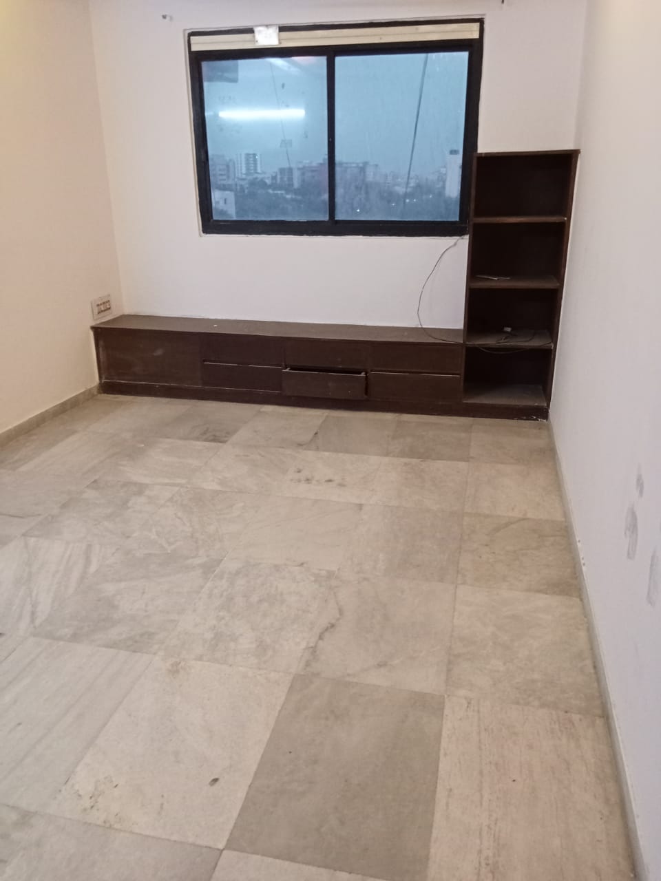 3 BHK 2000 Sq.FT Residential Flat for Rent in Ambawadi Ahmedabad - Media 10