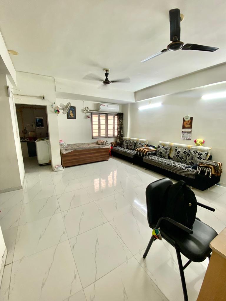 2 BHK 1500 Sq.FT Residential Flat for Rent in Bopal Ahmedabad