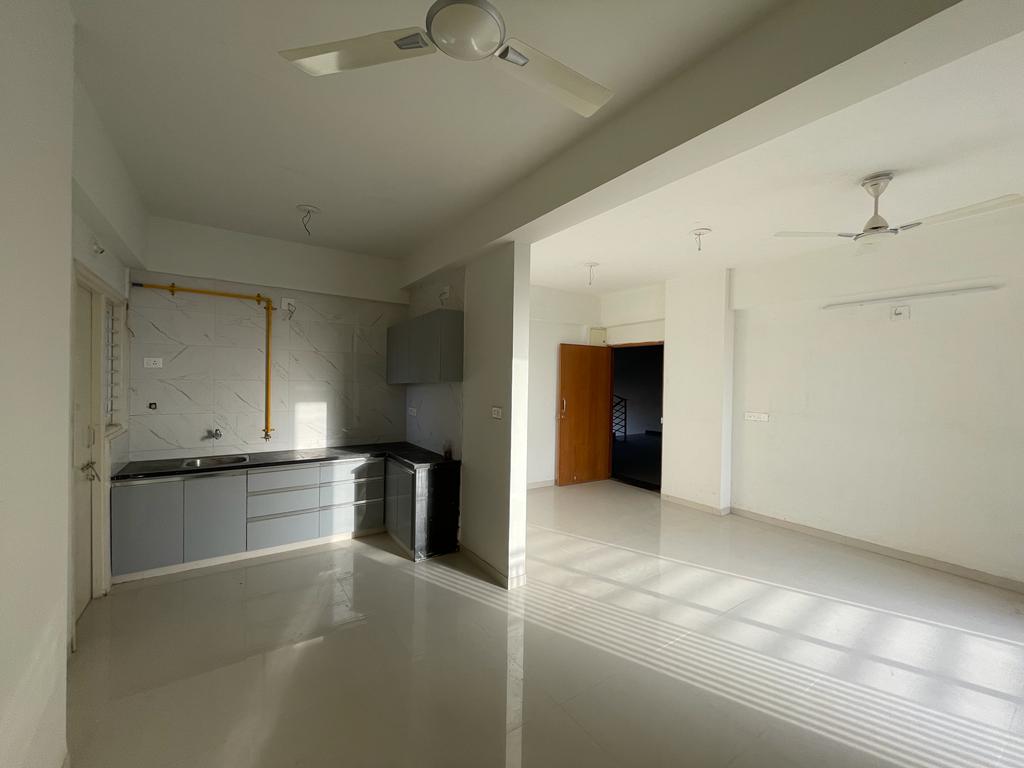 3 BHK 1485 Sq.FT Residential Flat for Rent in Science City Road Ahmedabad - Media 8