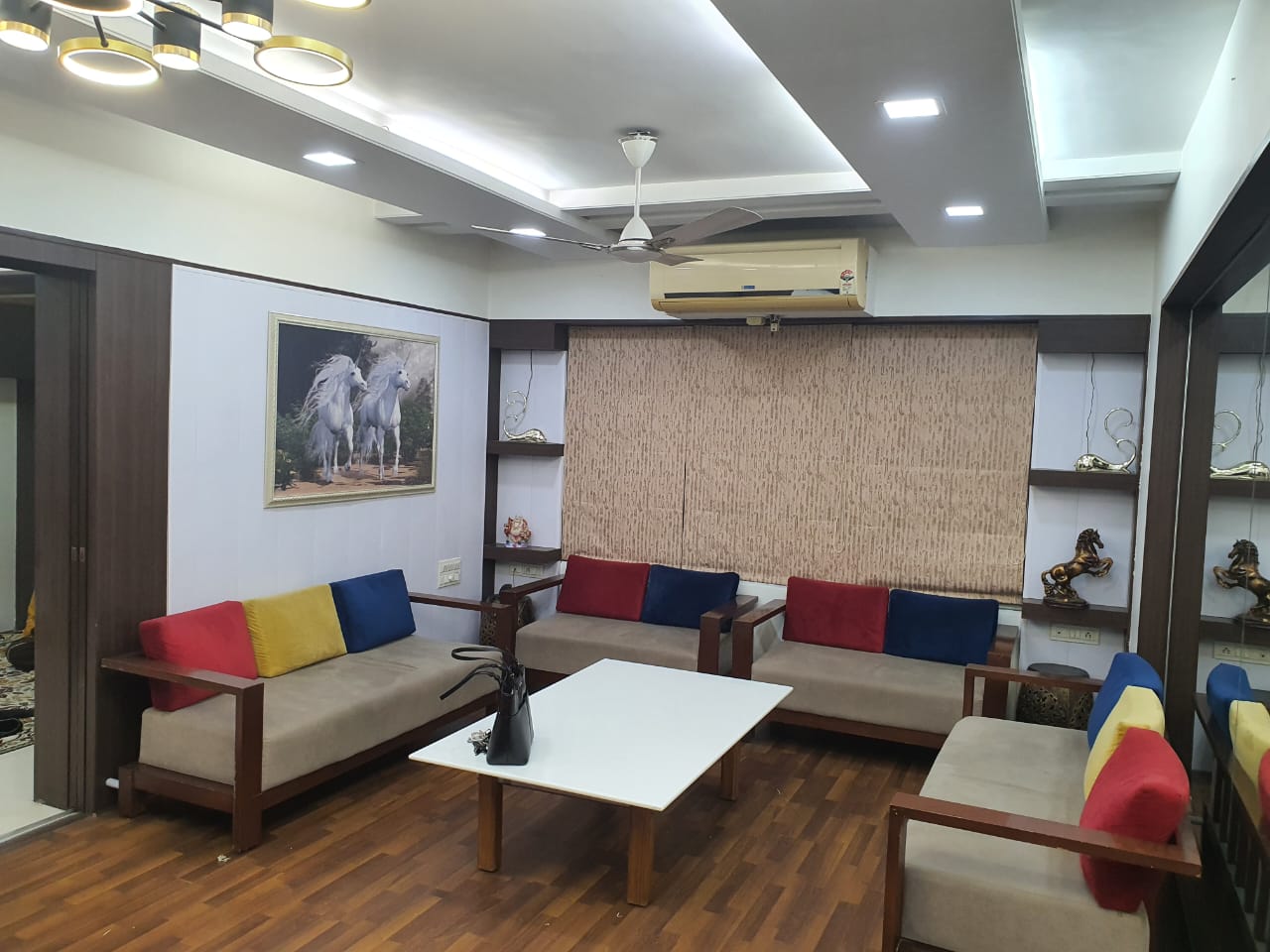 4 BHK 3080 Sq.FT Residential Flat for Rent in Shivranjani Ahmedabad - Media 18