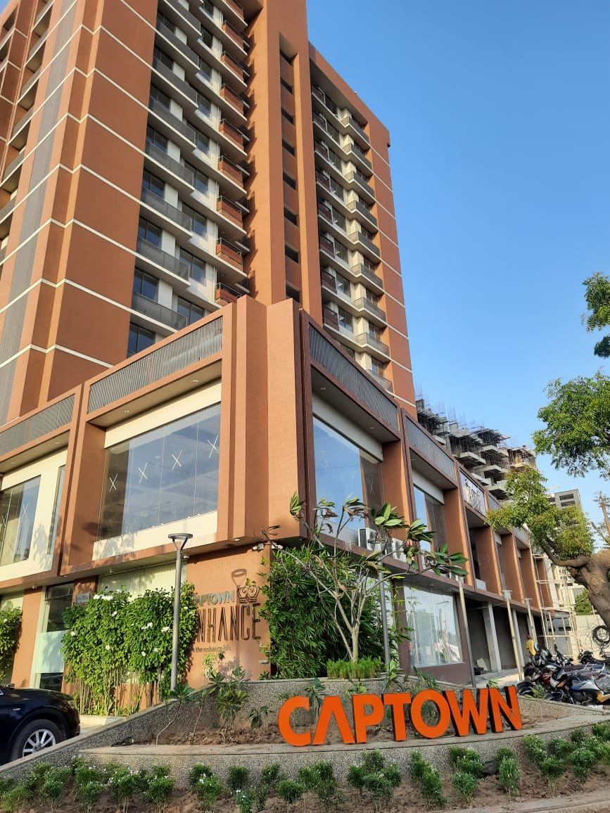 525 Sq.FT Showroom Ground Floor for Sell in Shilaj Ahmedabad