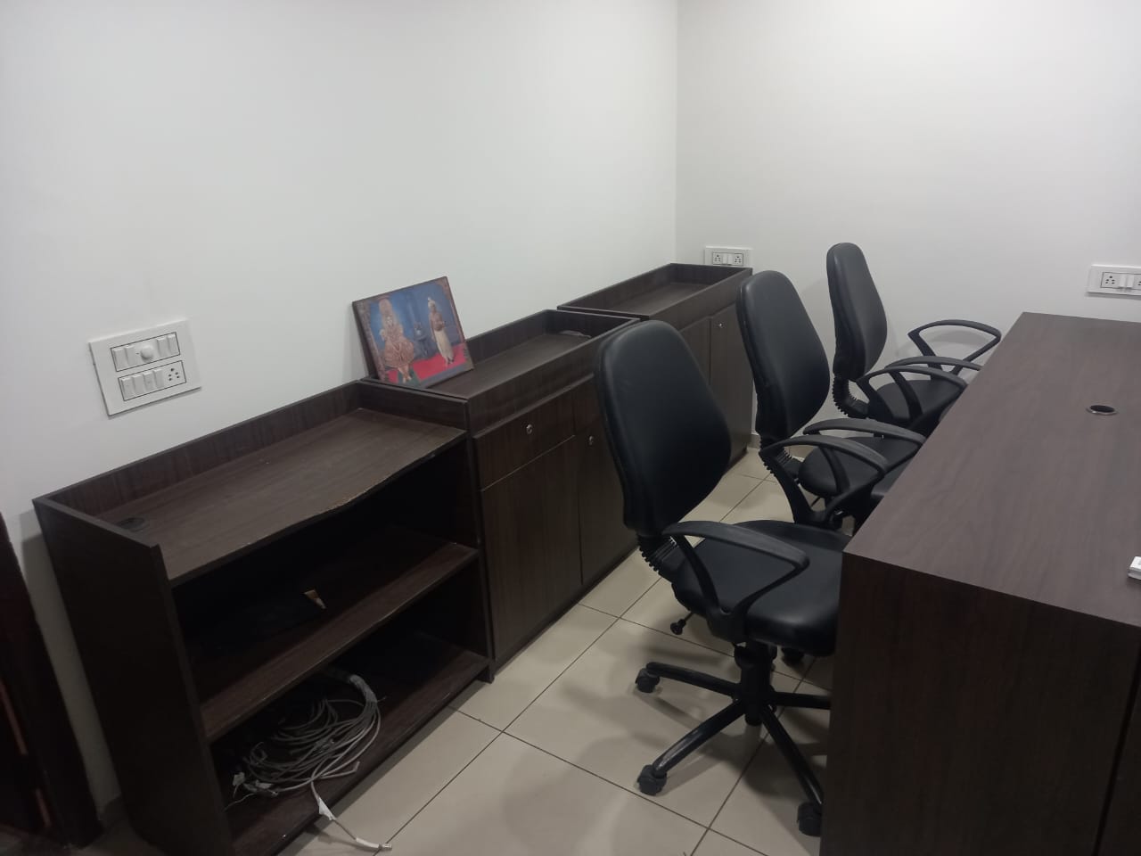 682 Sq.FT Commercial Office for Rent in Hebatpur Road Ahmedabad - Media 3