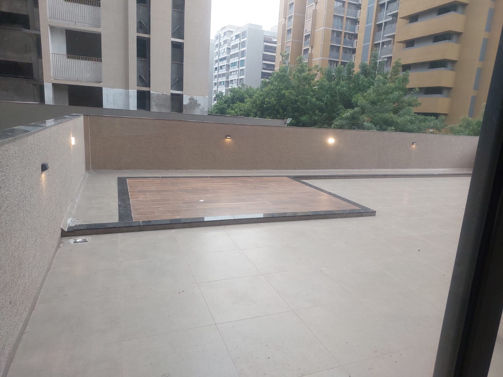 3 BHK 2500 Sq.FT Residential Flat for Rent in South Bopal Ahmedabad - Media 13