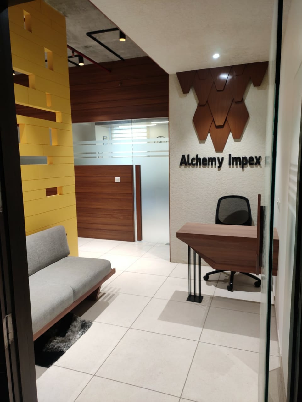 800 Sq.FT Commercial Office for Rent in Science City Road Ahmedabad - Media 9