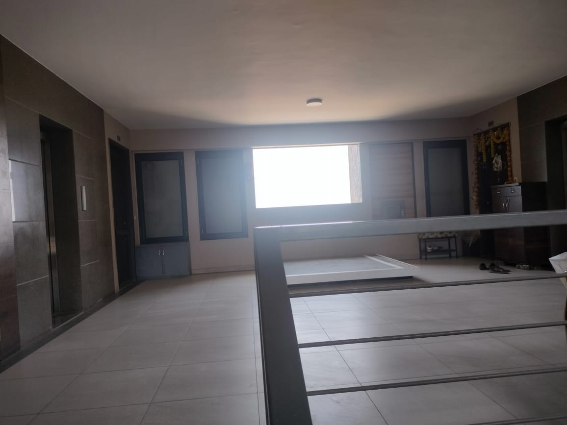 3 BHK 1472 Sq.FT Residential Flat for Rent in Shilaj Ahmedabad - Media 11