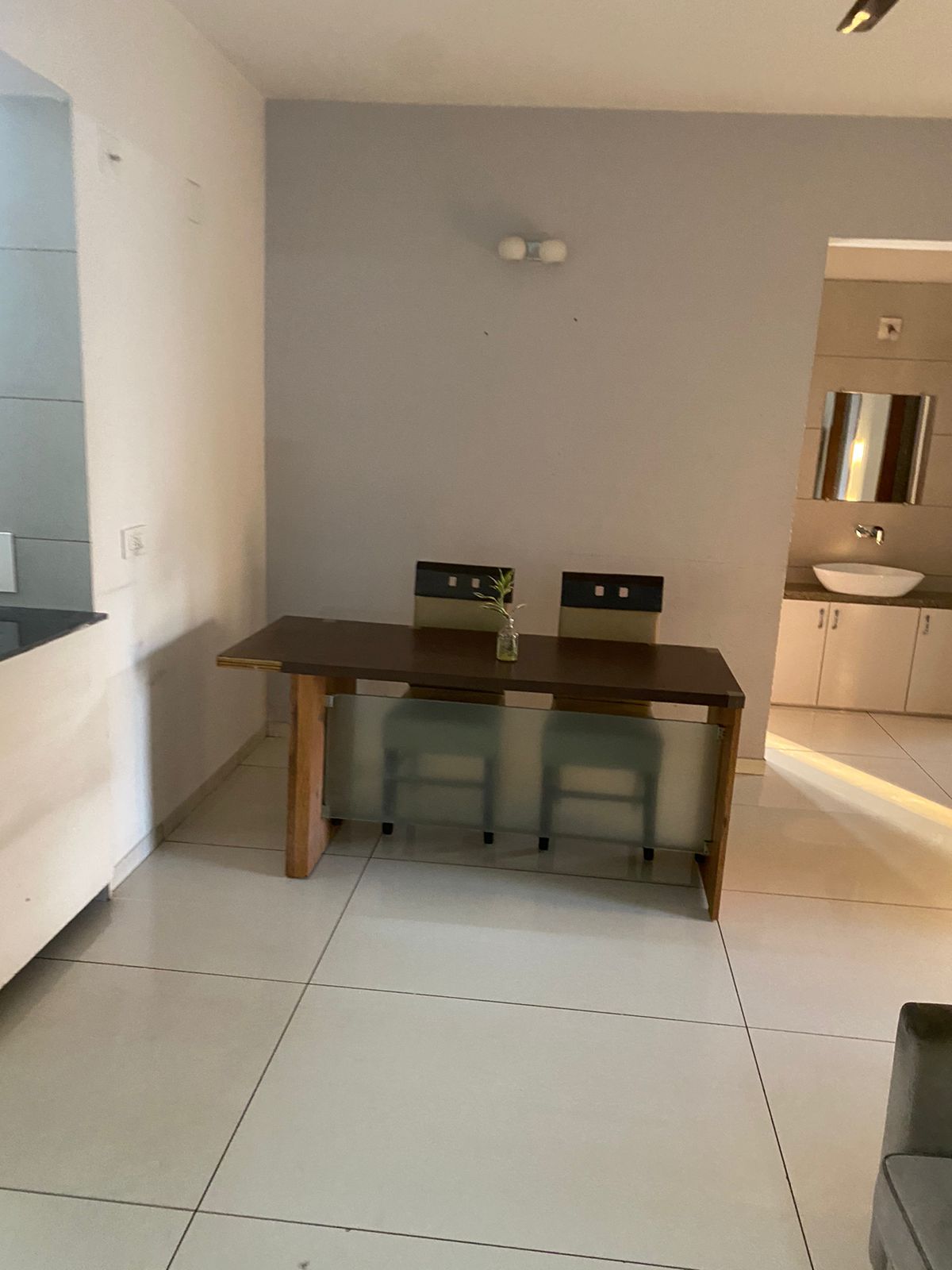 4 BHK 2700 Sq.FT Residential Flat for Rent in Sindhubhavan Road Ahmedabad - Media 8