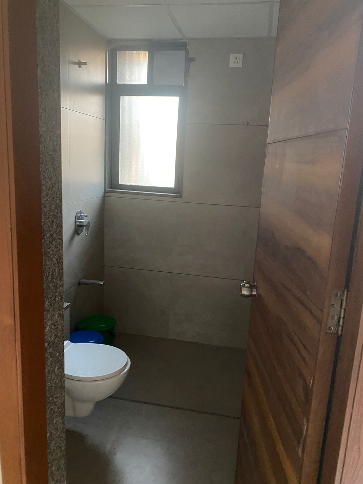 4 BHK 2700 Sq.FT Residential Flat for Rent in Sindhubhavan Road Ahmedabad - Media 7