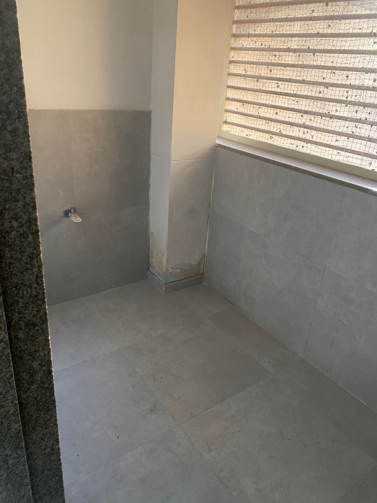 4 BHK 2700 Sq.FT Residential Flat for Rent in Sindhubhavan Road Ahmedabad - Media 5