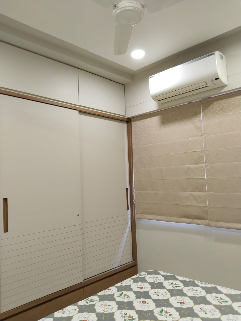 3 BHK 1750 Sq.FT Residential Flat for Rent in South Bopal Ahmedabad - Media 5