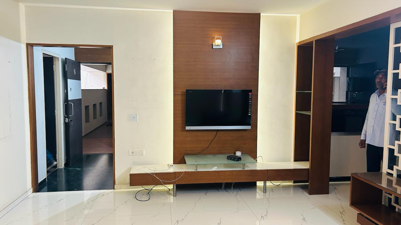 4 BHK 3510 Sq.FT Residential Flat for Rent in Prahladnagar Ahmedabad