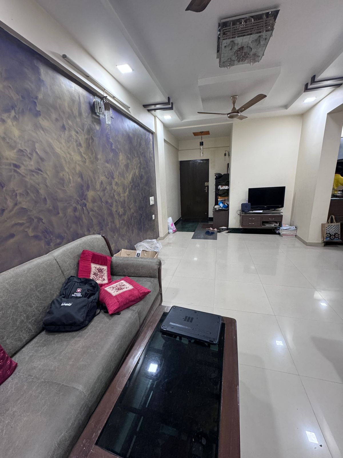 3 BHK 1800 Sq.FT Residential Flat for Rent in Thaltej Ahmedabad - Media 4