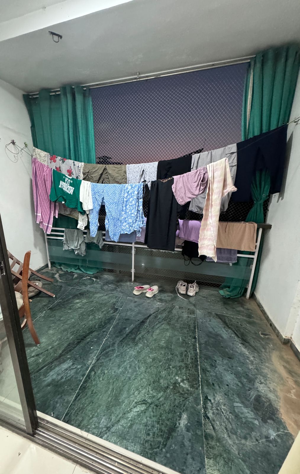 3 BHK 1800 Sq.FT Residential Flat for Rent in Thaltej Ahmedabad - Media 3