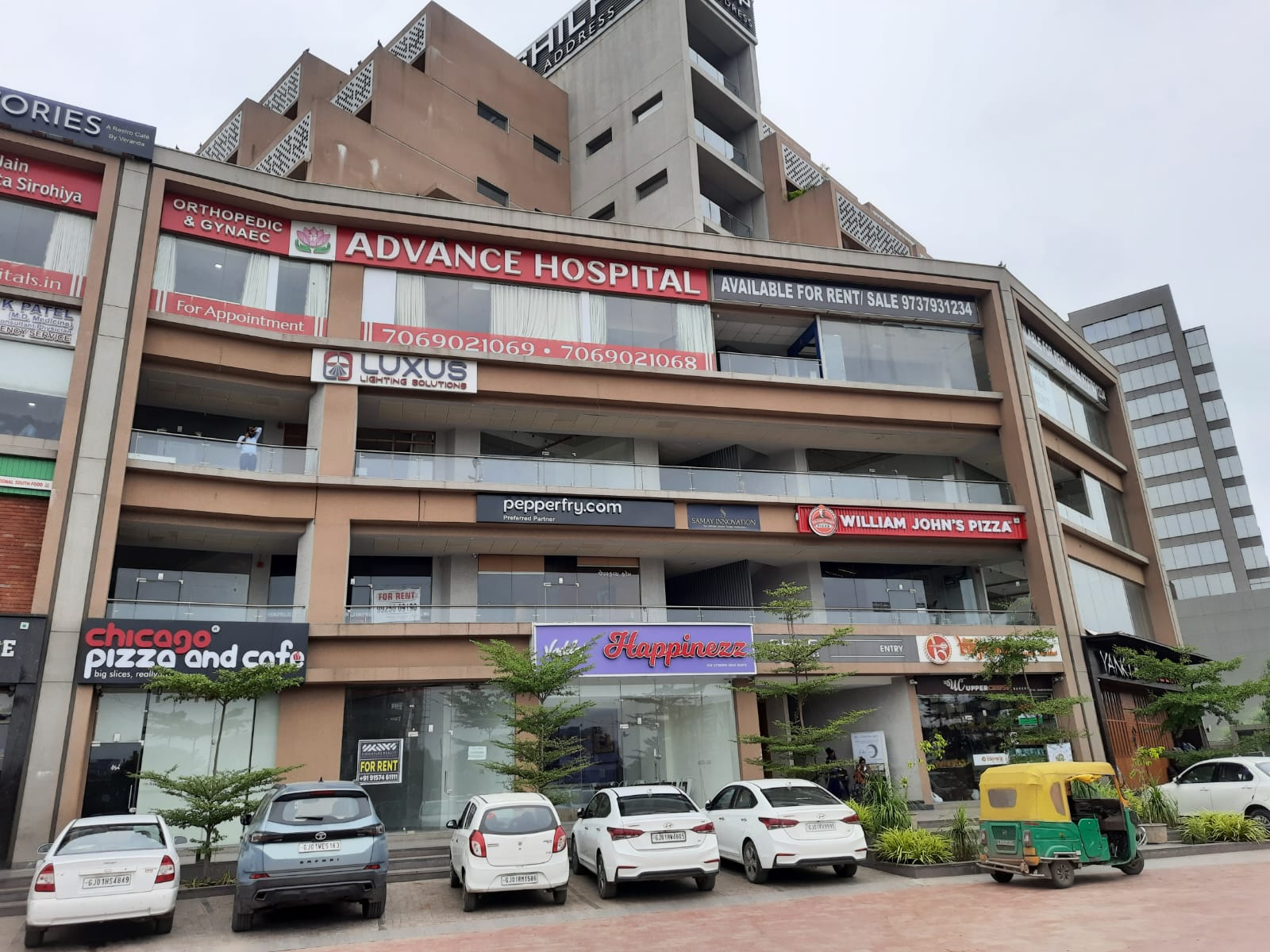 3008 Sq.FT Showroom First Floor for Sell in Sp Ring Road Ahmedabad