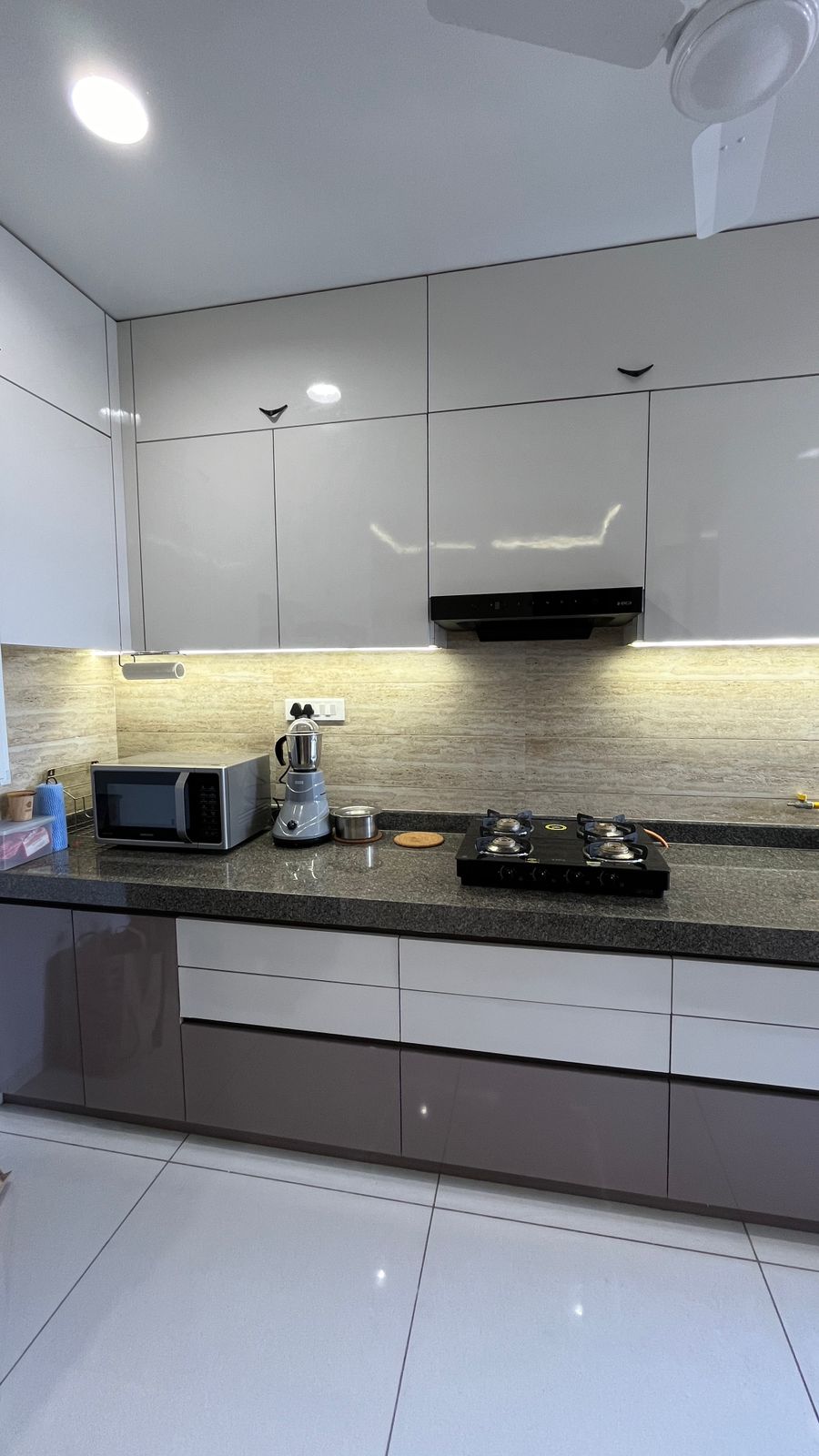 3 BHK 1585 Sq.FT Residential Flat for Rent in Vastrapur Ahmedabad - Media 6