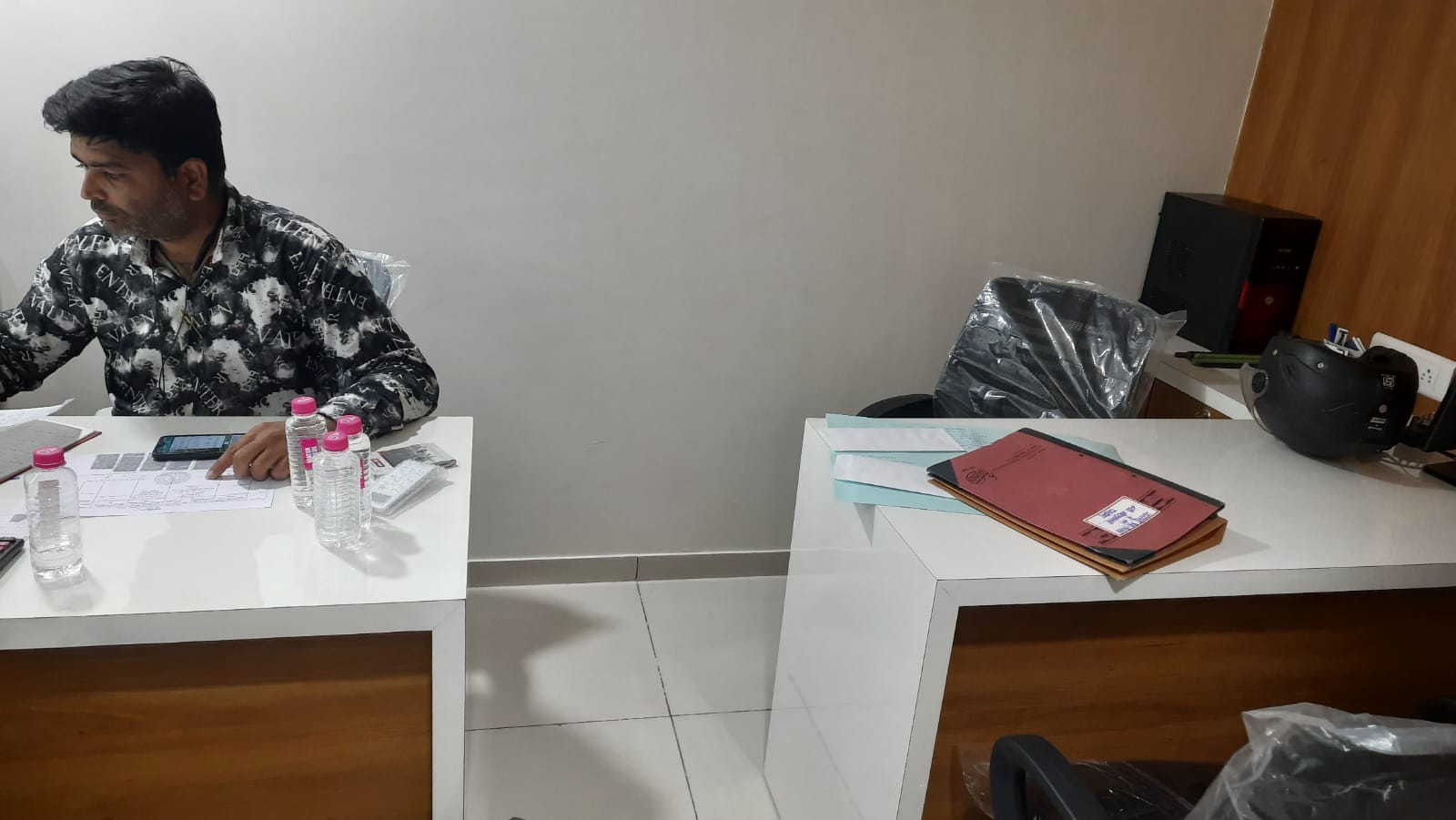 OFFICE 870 Sq.FT Commercial Office for Rent in Bopal Ahmedabad - Media 5