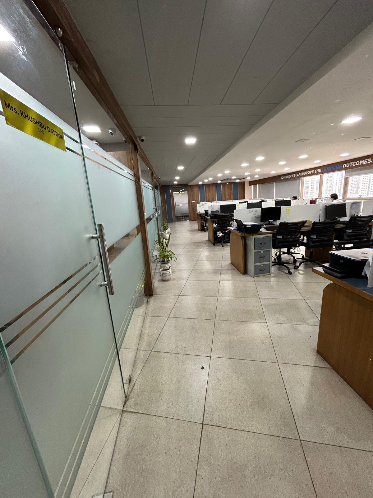 OFFICE 4010 Sq.FT Commercial Office for Rent in Ambli-bopal Road Ahmedabad - Media 4