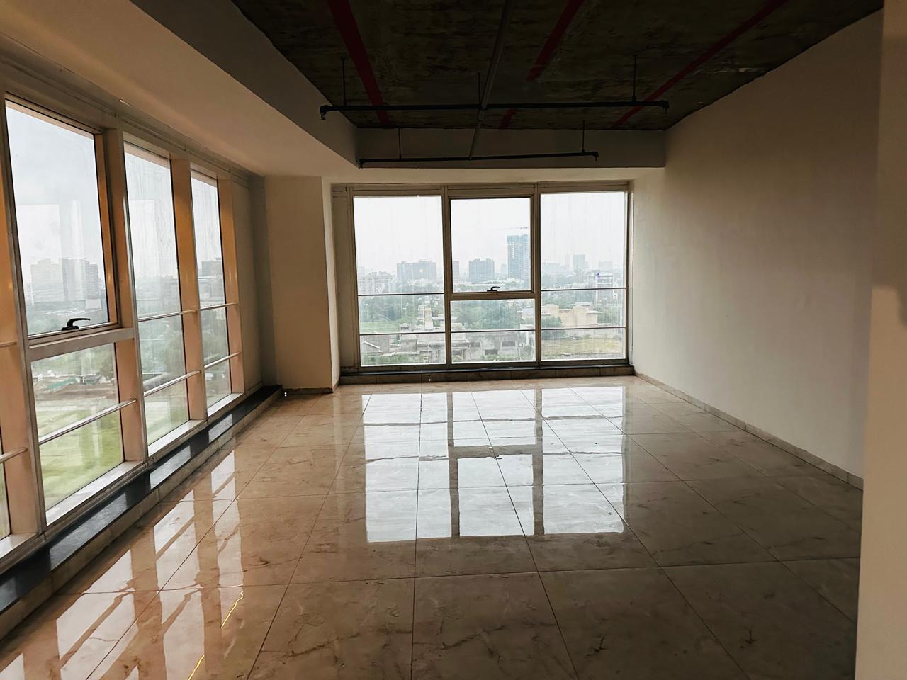 OFFICE 1213 Sq.FT Commercial Office for Rent in Sindhubhavan Road Ahmedabad