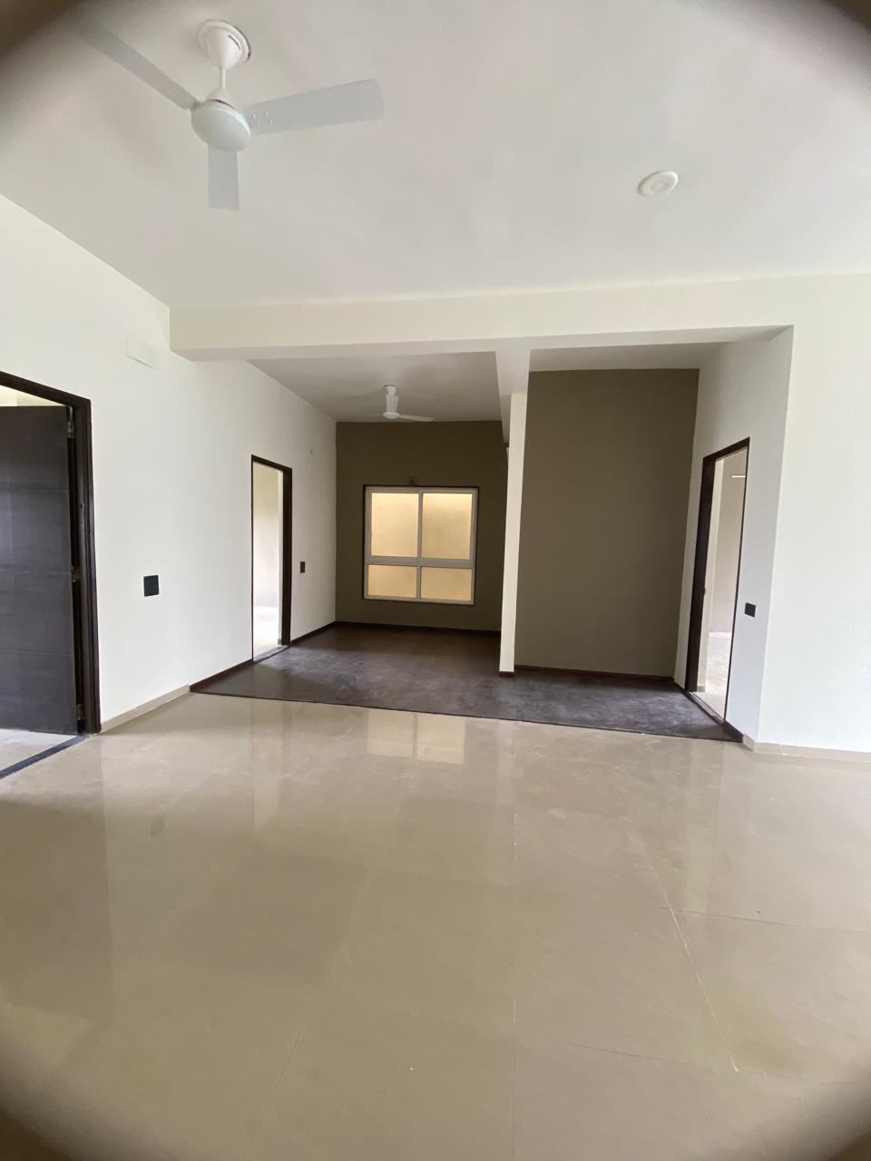 3.5 2500 Sq.FT Residential Duplex Apartment for Rent in Thaltej Ahmedabad - Media 13