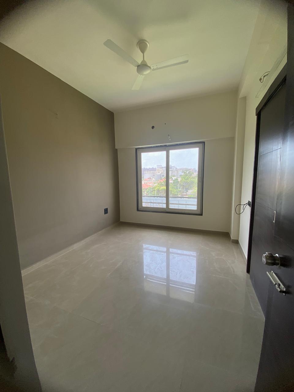 3.5 2500 Sq.FT Residential Duplex Apartment for Rent in Thaltej Ahmedabad - Media 9