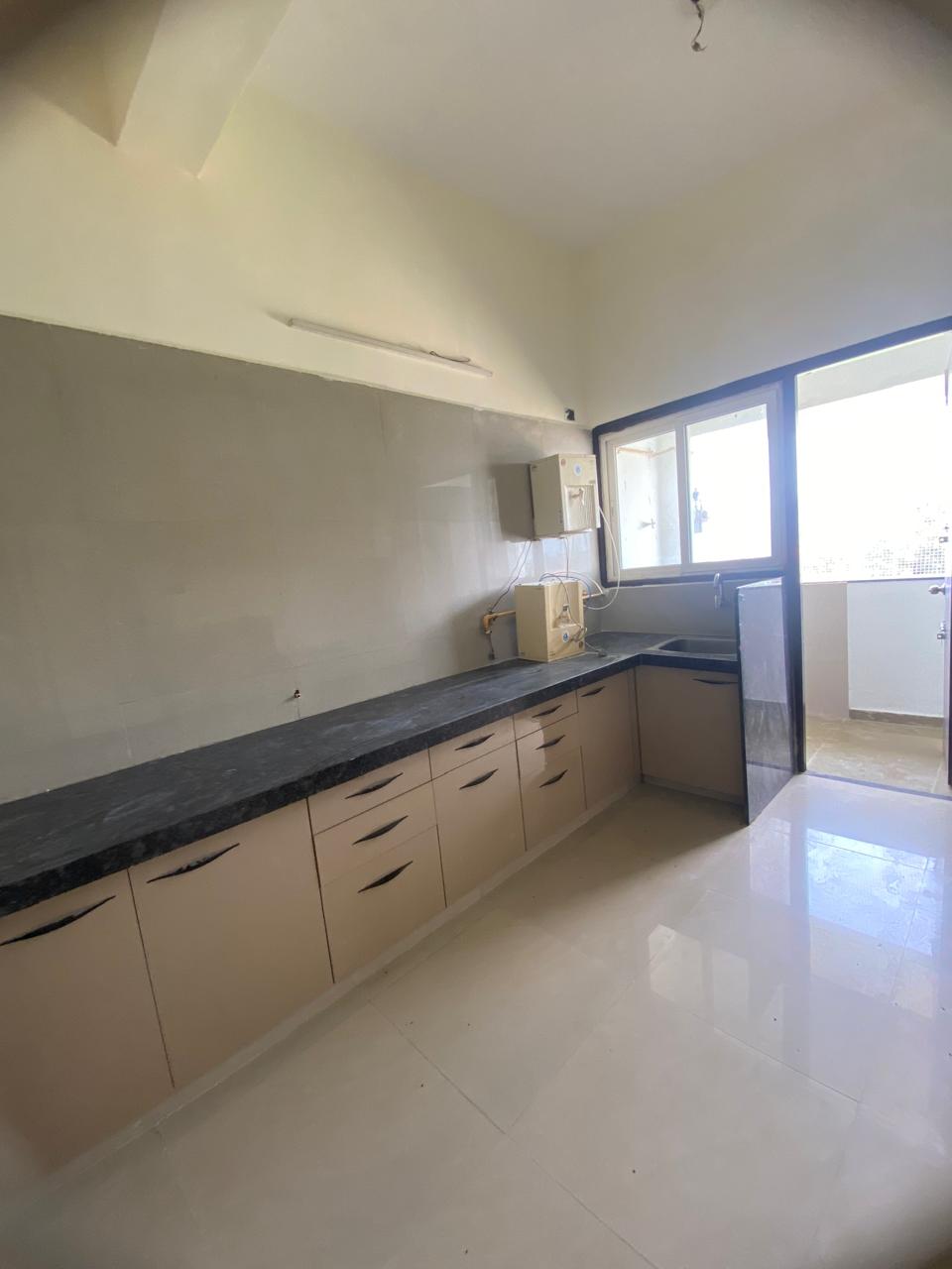 3.5 2500 Sq.FT Residential Duplex Apartment for Rent in Thaltej Ahmedabad - Media 11
