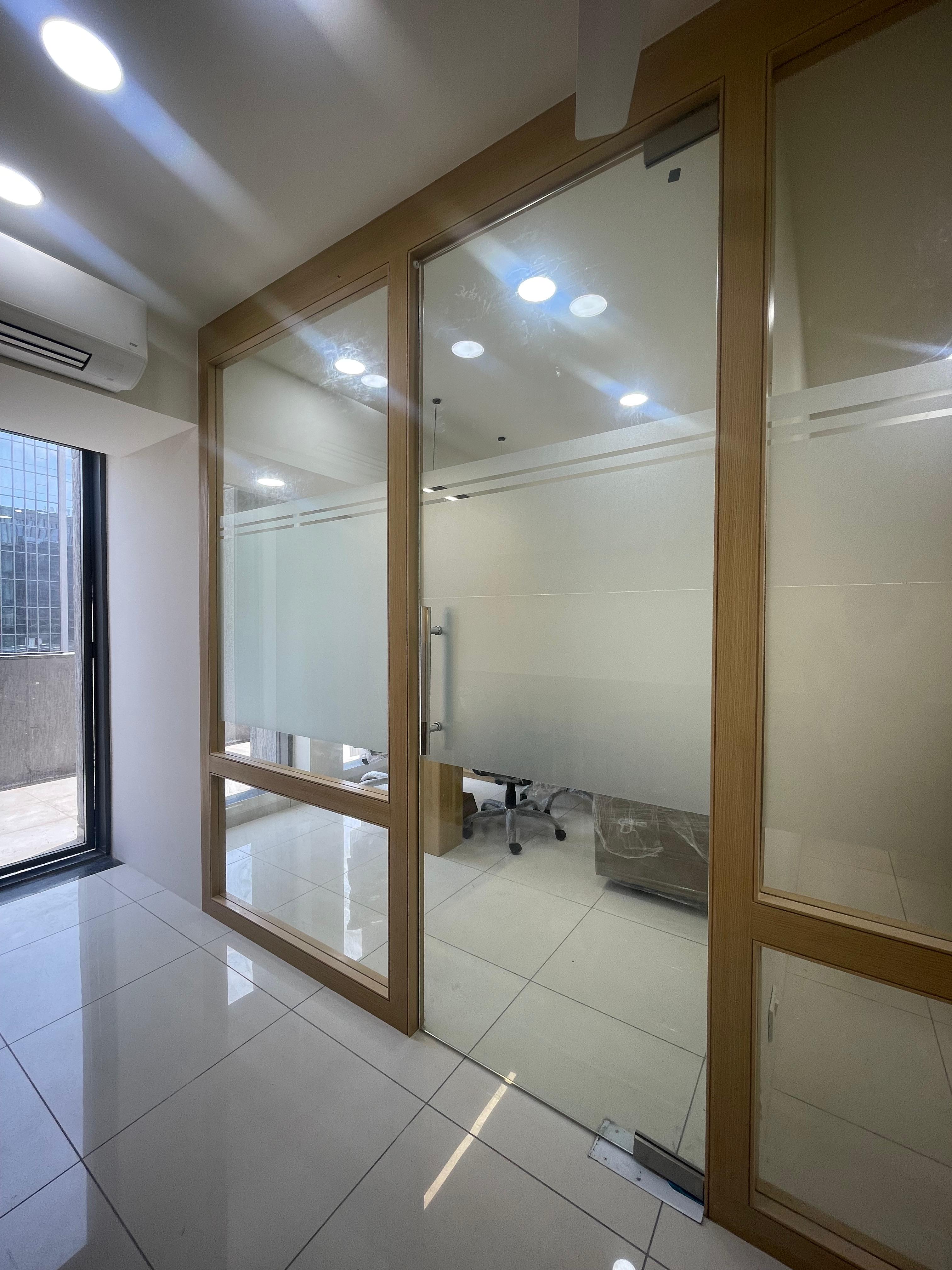 OFFICE 1320 Sq.FT Commercial Office for Rent in Nehrunagar Ahmedabad - Media 3