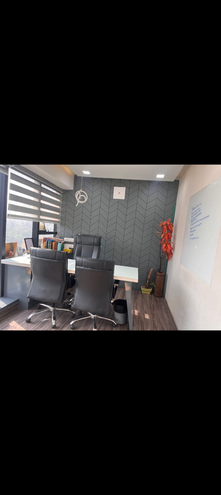 OFFICE 1310 Sq.FT Commercial Office for Rent in Bodakdev Ahmedabad - Media 6